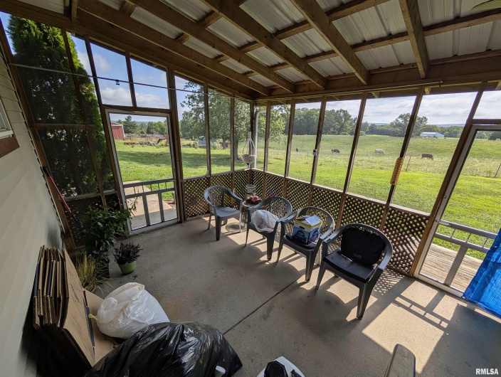 425 Peak Road, Harrisburg, Illinois 62946, 3 Bedrooms Bedrooms, 0 ,1 BathroomBathrooms,Residential,For Sale,Peak,0,RMAQC4265530