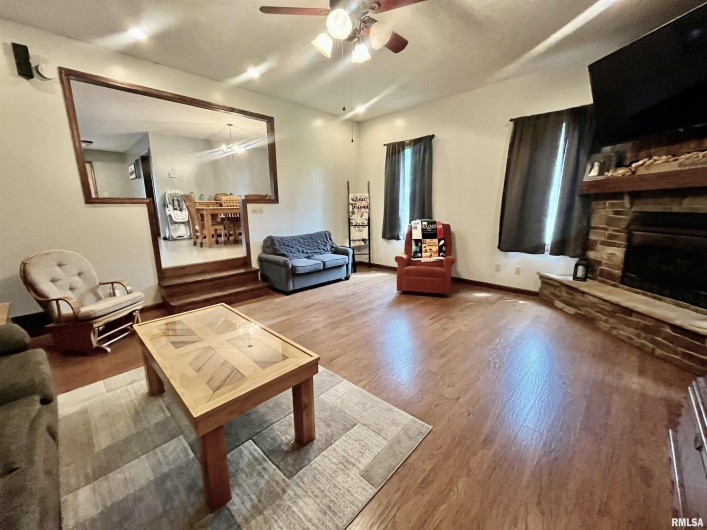 4155 Reevesville Road, Grantsburg, Illinois 62943, 2 Bedrooms Bedrooms, 0 ,2 BathroomsBathrooms,Residential,For Sale,Reevesville,0,RMAEB458908