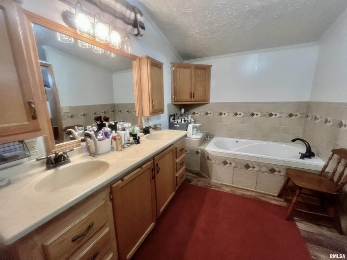 4155 Reevesville Road, Grantsburg, Illinois 62943, 2 Bedrooms Bedrooms, 0 ,2 BathroomsBathrooms,Residential,For Sale,Reevesville,0,RMAEB458908