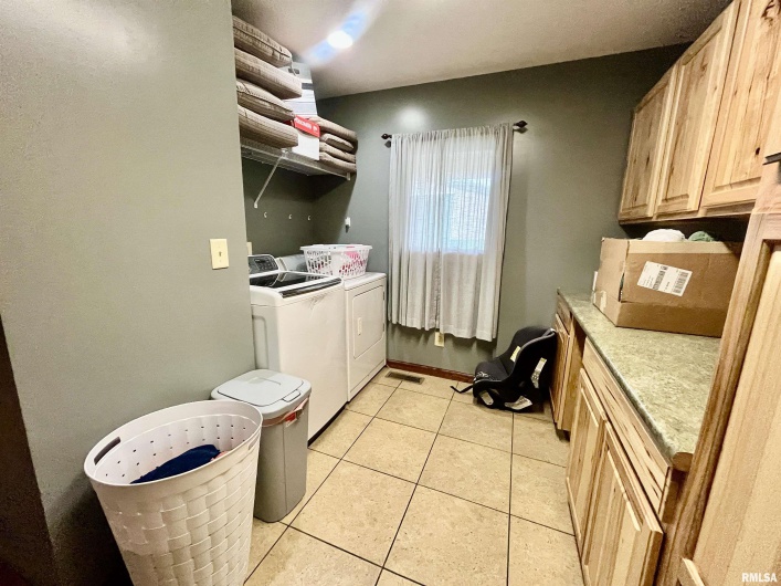 4155 Reevesville Road, Grantsburg, Illinois 62943, 2 Bedrooms Bedrooms, 0 ,2 BathroomsBathrooms,Residential,For Sale,Reevesville,0,RMAEB458908
