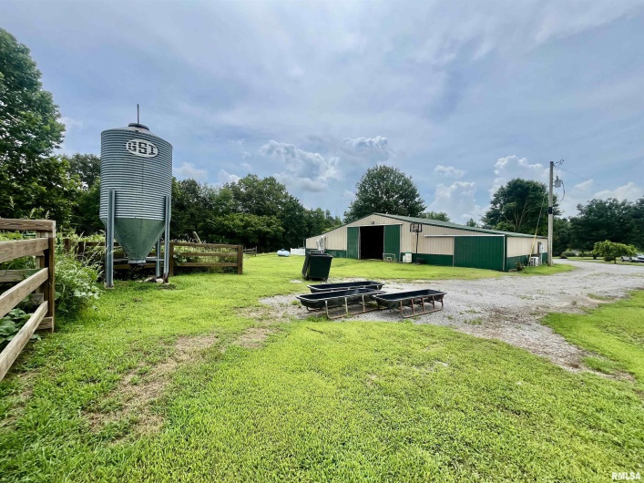 4155 Reevesville Road, Grantsburg, Illinois 62943, 2 Bedrooms Bedrooms, 0 ,2 BathroomsBathrooms,Residential,For Sale,Reevesville,0,RMAEB458908