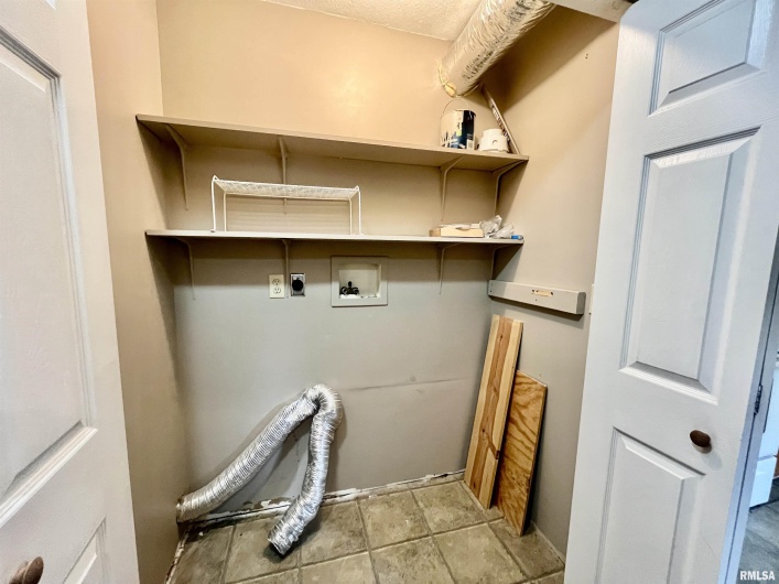 4155 Reevesville Road, Grantsburg, Illinois 62943, 2 Bedrooms Bedrooms, 0 ,2 BathroomsBathrooms,Residential,For Sale,Reevesville,0,RMAEB458908
