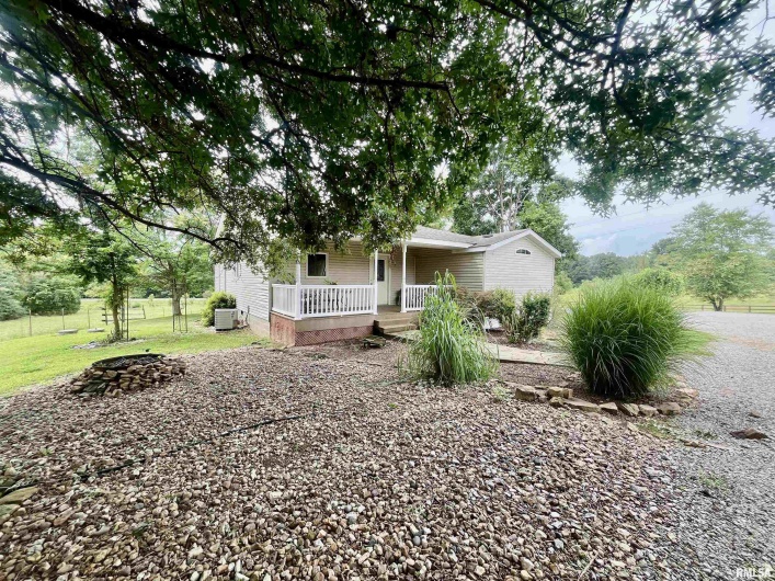 4155 Reevesville Road, Grantsburg, Illinois 62943, 2 Bedrooms Bedrooms, 0 ,2 BathroomsBathrooms,Residential,For Sale,Reevesville,0,RMAEB458908