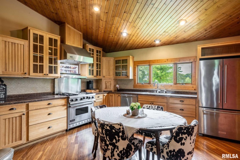 23 BRIDLE Lane, Stonefort, Illinois 62987, 3 Bedrooms Bedrooms, 0 ,2 BathroomsBathrooms,Residential,For Sale,BRIDLE,0,RMAQC4265544