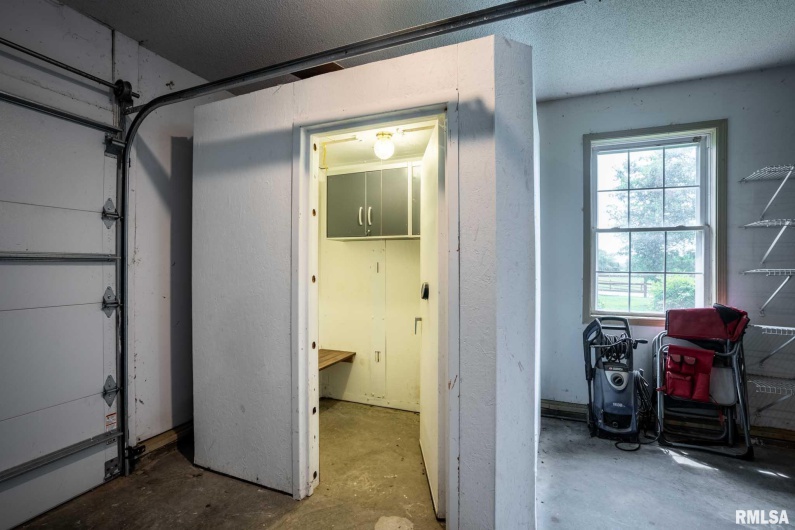 23 BRIDLE Lane, Stonefort, Illinois 62987, 3 Bedrooms Bedrooms, 0 ,2 BathroomsBathrooms,Residential,For Sale,BRIDLE,0,RMAQC4265544