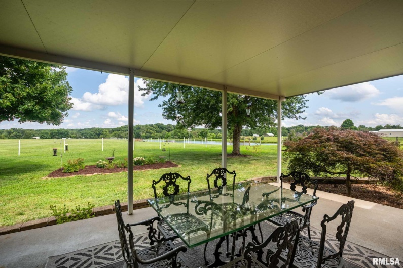 23 BRIDLE Lane, Stonefort, Illinois 62987, 3 Bedrooms Bedrooms, 0 ,2 BathroomsBathrooms,Residential,For Sale,BRIDLE,0,RMAQC4265544