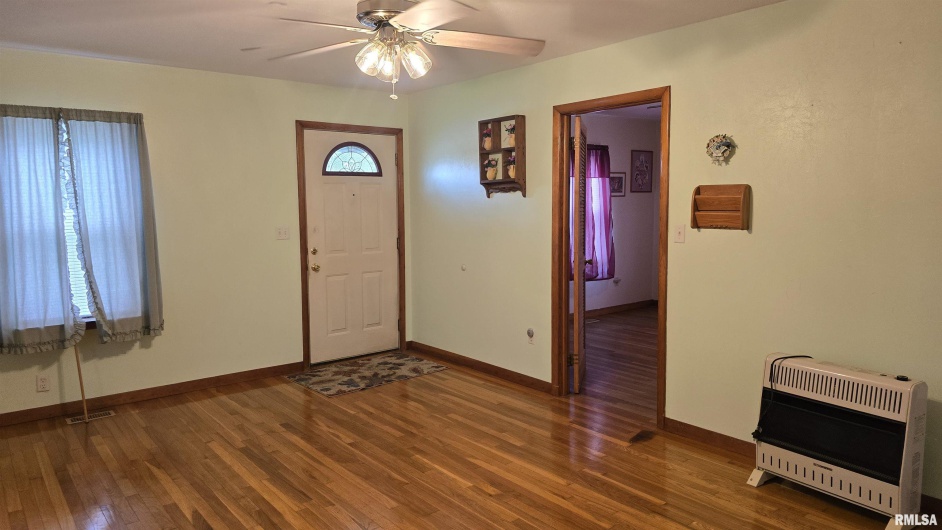 1419 Granger Street, Harrisburg, Illinois 62946-3224, 2 Bedrooms Bedrooms, 0 ,1 BathroomBathrooms,Residential,For Sale,Granger,0,RMAEB458910