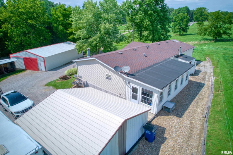 8 PRIVATE Road, Ava, Illinois 62907, 3 Bedrooms Bedrooms, 0 ,2 BathroomsBathrooms,Residential,For Sale,PRIVATE,0,RMAEB458914
