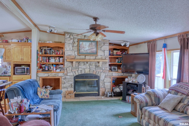 8 PRIVATE Road, Ava, Illinois 62907, 3 Bedrooms Bedrooms, 0 ,2 BathroomsBathrooms,Residential,For Sale,PRIVATE,0,RMAEB458914