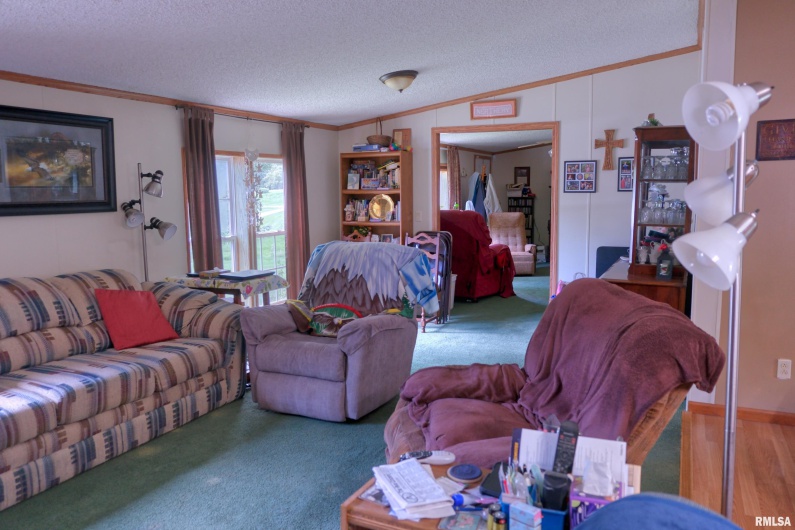 8 PRIVATE Road, Ava, Illinois 62907, 3 Bedrooms Bedrooms, 0 ,2 BathroomsBathrooms,Residential,For Sale,PRIVATE,0,RMAEB458914