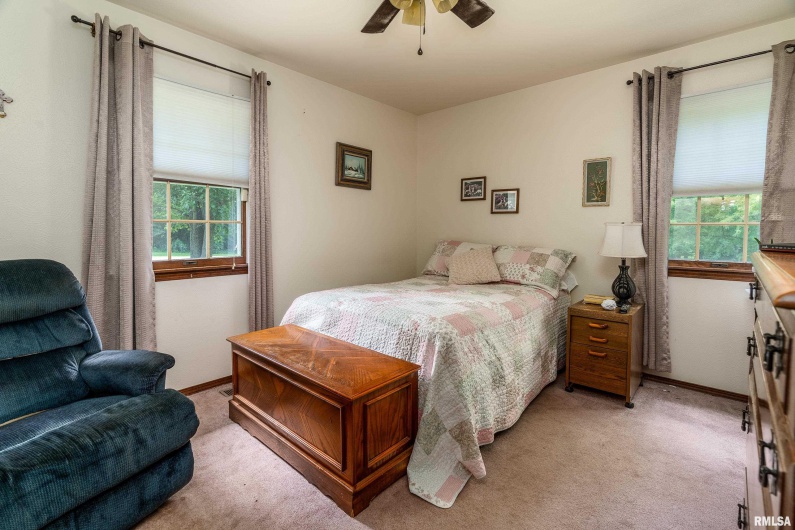 53 Tippy Road, Murphysboro, Illinois 62966, 3 Bedrooms Bedrooms, 0 ,2 BathroomsBathrooms,Residential,For Sale,Tippy,0,RMAEB458923