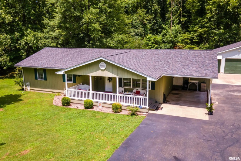 53 Tippy Road, Murphysboro, Illinois 62966, 3 Bedrooms Bedrooms, 0 ,2 BathroomsBathrooms,Residential,For Sale,Tippy,0,RMAEB458923