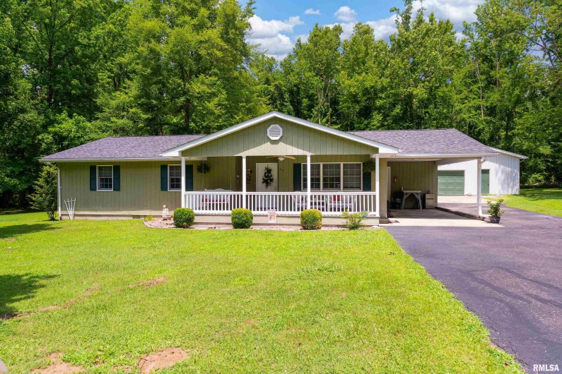 53 Tippy Road, Murphysboro, Illinois 62966, 3 Bedrooms Bedrooms, 0 ,2 BathroomsBathrooms,Residential,For Sale,Tippy,0,RMAEB458923