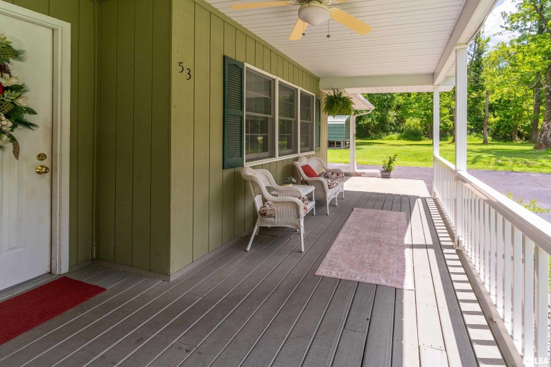 53 Tippy Road, Murphysboro, Illinois 62966, 3 Bedrooms Bedrooms, 0 ,2 BathroomsBathrooms,Residential,For Sale,Tippy,0,RMAEB458923