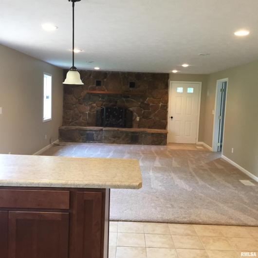 288 Heather Lynn Lane, Carbondale, Illinois 62902, 3 Bedrooms Bedrooms, 0 ,1 BathroomBathrooms,Residential,For Sale,Heather Lynn,0,RMAEB457704