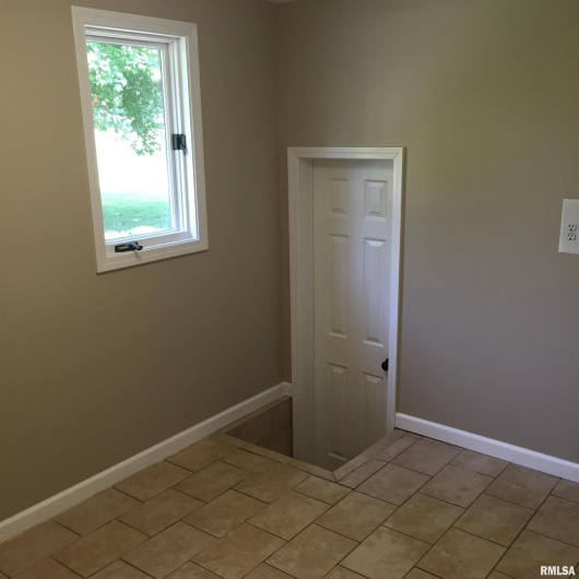 288 Heather Lynn Lane, Carbondale, Illinois 62902, 3 Bedrooms Bedrooms, 0 ,1 BathroomBathrooms,Residential,For Sale,Heather Lynn,0,RMAEB457704