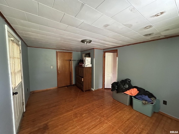 222 MAIN Street, Eddyville, Illinois 62928, 3 Bedrooms Bedrooms, 0 ,1 BathroomBathrooms,Residential,For Sale,MAIN,0,RMAEB458935