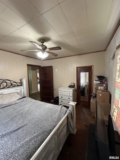 222 MAIN Street, Eddyville, Illinois 62928, 3 Bedrooms Bedrooms, 0 ,1 BathroomBathrooms,Residential,For Sale,MAIN,0,RMAEB458935