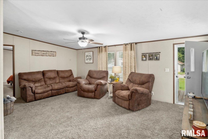1006 Land Street, Harrisburg, Illinois 62946, 4 Bedrooms Bedrooms, 0 ,2 BathroomsBathrooms,Residential,For Sale,Land,0,RMAEB458937