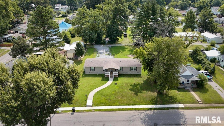 1006 Land Street, Harrisburg, Illinois 62946, 4 Bedrooms Bedrooms, 0 ,2 BathroomsBathrooms,Residential,For Sale,Land,0,RMAEB458937