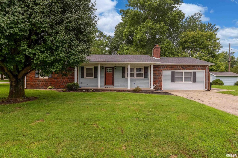 621 4TH Street, Herrin, Illinois 62948, 3 Bedrooms Bedrooms, 0 ,2 BathroomsBathrooms,Residential,For Sale,4TH,0,RMAEB458941