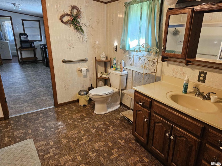 4864 Boaz Road, Grand Chain, Illinois 62941, 2 Bedrooms Bedrooms, 0 ,2 BathroomsBathrooms,Residential,For Sale,Boaz,0,RMAEB458950