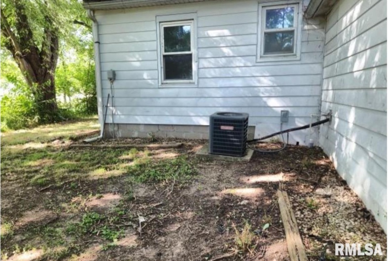 9570 State Route 154 Highway, Sparta, Illinois 62286, 2 Bedrooms Bedrooms, 0 ,2 BathroomsBathrooms,Residential,For Sale,State Route 154,0,RMAEB458957