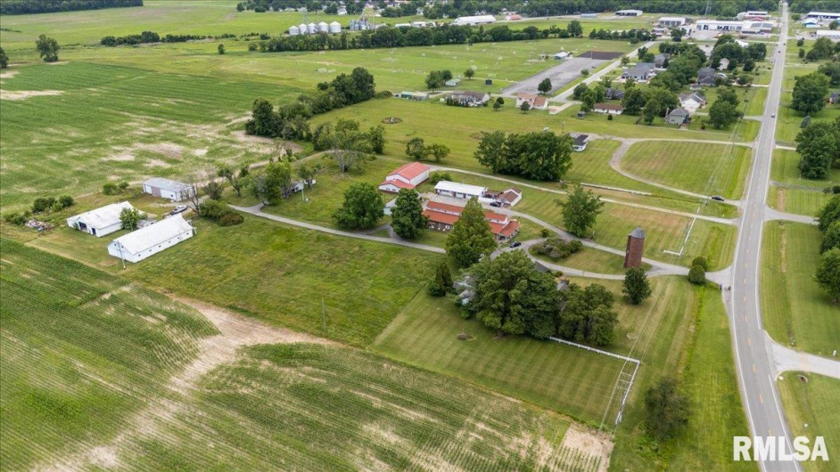 1807 MAIN Street, Marion, Illinois 62959, 0 , 0 ,0,Residential Income,For Sale,MAIN,0,RMAEB458964