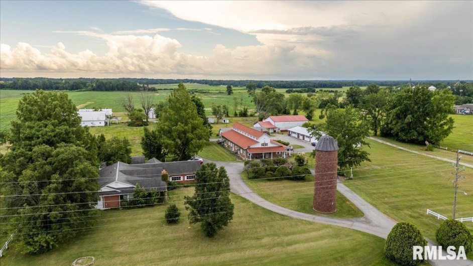1807 MAIN Street, Marion, Illinois 62959, 0 , 0 ,0,Residential Income,For Sale,MAIN,0,RMAEB458964