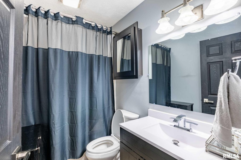 1710 George Sims Road, Marion, Illinois 62959, 4 Bedrooms Bedrooms, 0 ,3 BathroomsBathrooms,Residential,For Sale,George Sims,0,RMAEB458968