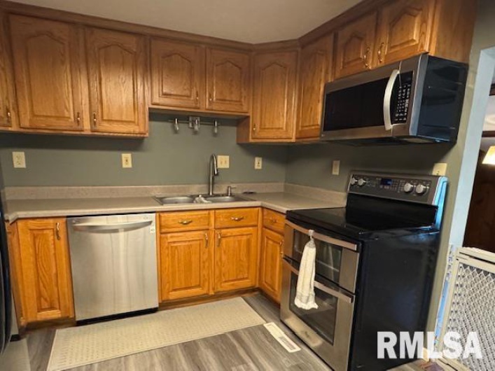 521 5TH Street, Herrin, Illinois 62948, 4 Bedrooms Bedrooms, 0 ,2 BathroomsBathrooms,Residential,For Sale,5TH,0,RMAEB458974