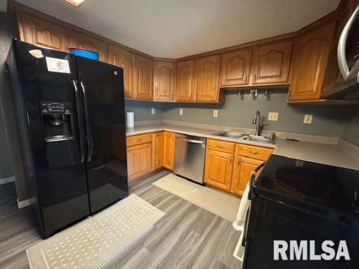 521 5TH Street, Herrin, Illinois 62948, 4 Bedrooms Bedrooms, 0 ,2 BathroomsBathrooms,Residential,For Sale,5TH,0,RMAEB458974