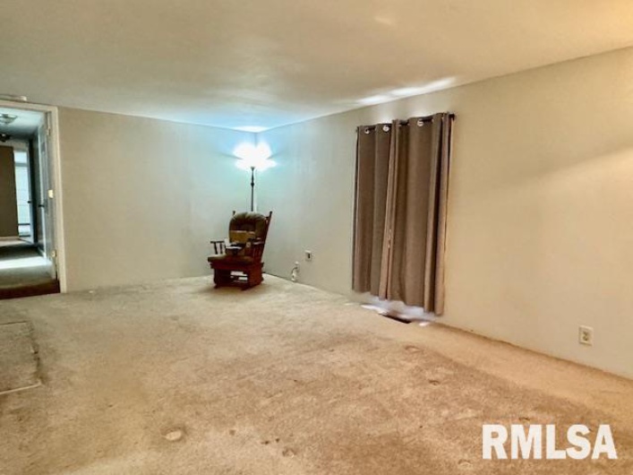 521 5TH Street, Herrin, Illinois 62948, 4 Bedrooms Bedrooms, 0 ,2 BathroomsBathrooms,Residential,For Sale,5TH,0,RMAEB458974