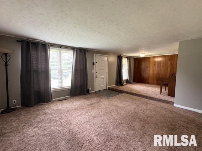 521 5TH Street, Herrin, Illinois 62948, 4 Bedrooms Bedrooms, 0 ,2 BathroomsBathrooms,Residential,For Sale,5TH,0,RMAEB458974