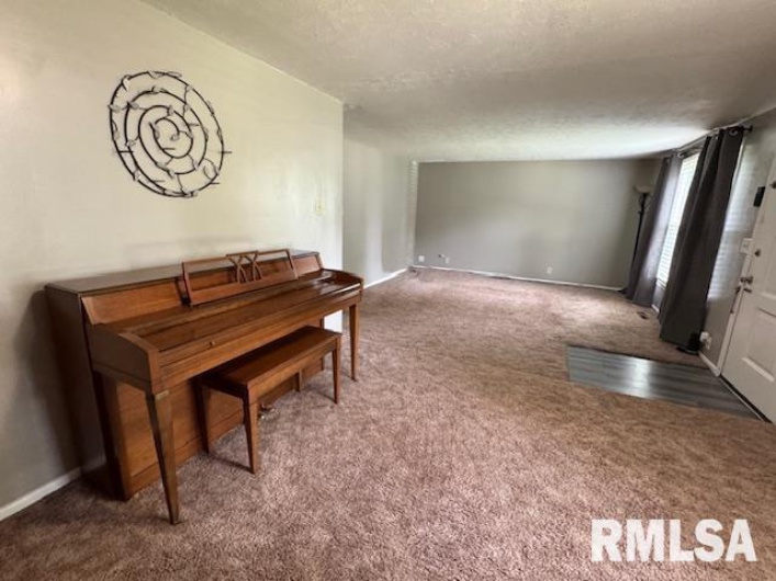 521 5TH Street, Herrin, Illinois 62948, 4 Bedrooms Bedrooms, 0 ,2 BathroomsBathrooms,Residential,For Sale,5TH,0,RMAEB458974