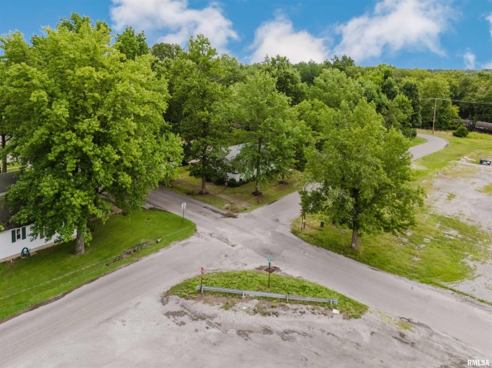 220 8TH Street, Herrin, Illinois 62948, 2 Bedrooms Bedrooms, 0 ,2 BathroomsBathrooms,Residential,For Sale,8TH,0,RMAEB458969
