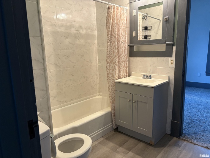 1933 Gartside Street, Murphysboro, Illinois 62966, 2 Bedrooms Bedrooms, 0 ,1 BathroomBathrooms,Residential,For Sale,Gartside,0,RMAEB458980
