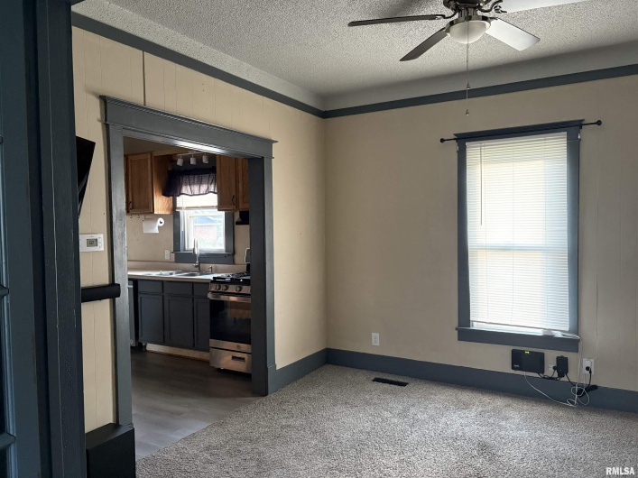 1933 Gartside Street, Murphysboro, Illinois 62966, 2 Bedrooms Bedrooms, 0 ,1 BathroomBathrooms,Residential,For Sale,Gartside,0,RMAEB458980