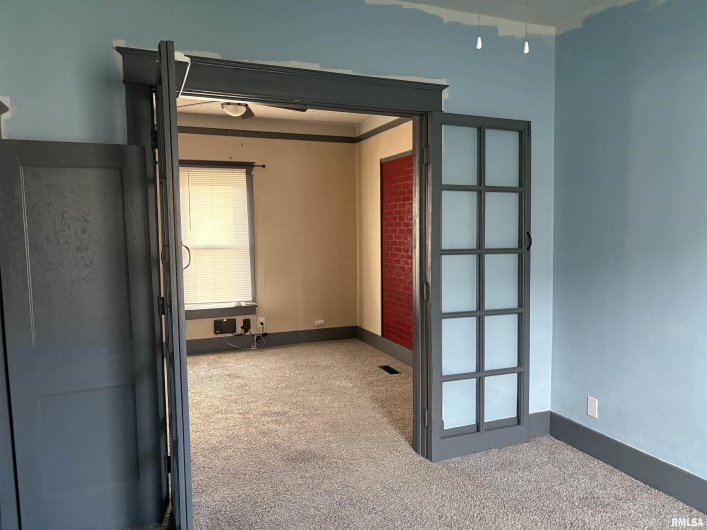 1933 Gartside Street, Murphysboro, Illinois 62966, 2 Bedrooms Bedrooms, 0 ,1 BathroomBathrooms,Residential,For Sale,Gartside,0,RMAEB458980