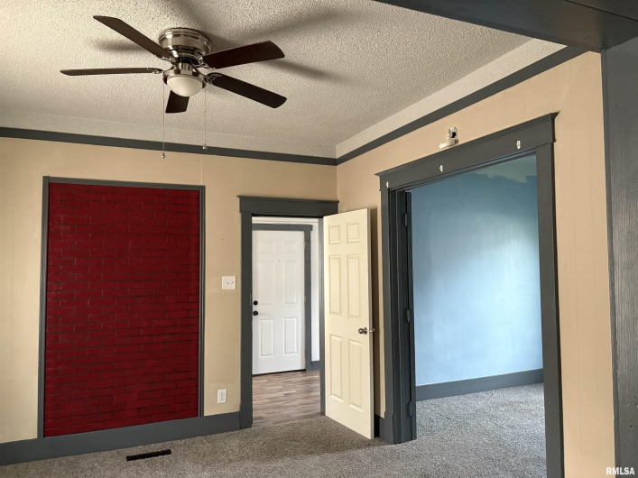 1933 Gartside Street, Murphysboro, Illinois 62966, 2 Bedrooms Bedrooms, 0 ,1 BathroomBathrooms,Residential,For Sale,Gartside,0,RMAEB458980