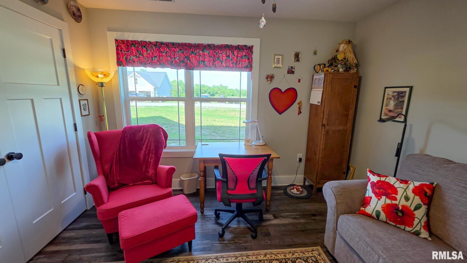 16201 Reeder Road, Marion, Illinois 62959, 4 Bedrooms Bedrooms, 0 ,2 BathroomsBathrooms,Residential,For Sale,Reeder,0,RMAEB458979