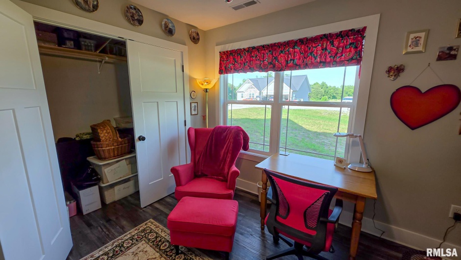 16201 Reeder Road, Marion, Illinois 62959, 4 Bedrooms Bedrooms, 0 ,2 BathroomsBathrooms,Residential,For Sale,Reeder,0,RMAEB458979