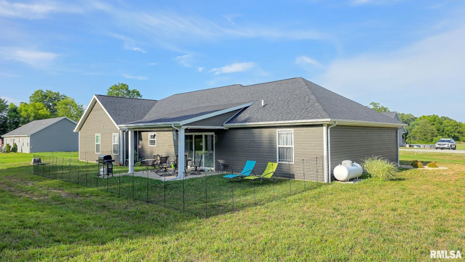 16201 Reeder Road, Marion, Illinois 62959, 4 Bedrooms Bedrooms, 0 ,2 BathroomsBathrooms,Residential,For Sale,Reeder,0,RMAEB458979