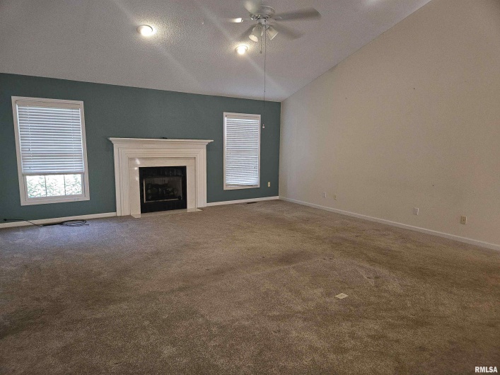 1905 DAWN Drive, Marion, Illinois 62959-3764, 3 Bedrooms Bedrooms, 0 ,2 BathroomsBathrooms,Residential,For Sale,DAWN,0,RMAEB458704