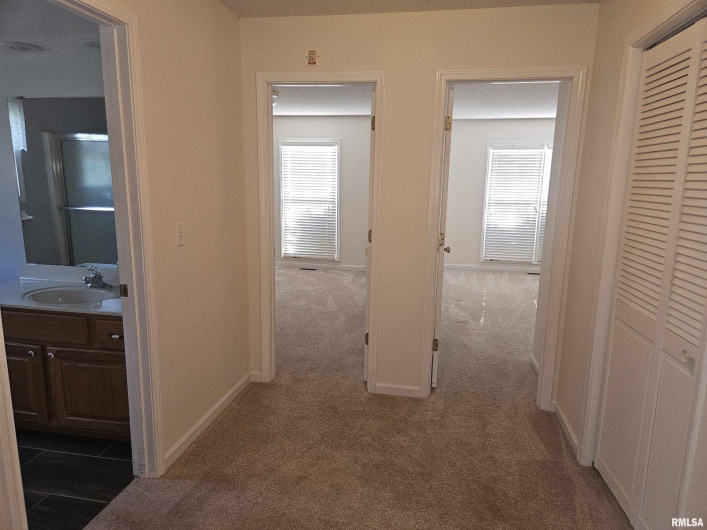 1905 DAWN Drive, Marion, Illinois 62959-3764, 3 Bedrooms Bedrooms, 0 ,2 BathroomsBathrooms,Residential,For Sale,DAWN,0,RMAEB458704