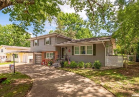 905 GLENVIEW Drive, Carbondale, Illinois 62901, 3 Bedrooms Bedrooms, 0 ,1 BathroomBathrooms,Residential,For Sale,GLENVIEW,0,RMAQC4265698