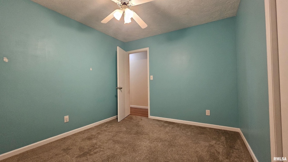 3000 CLIFTON Court, Marion, Illinois 62959, 3 Bedrooms Bedrooms, 0 ,2 BathroomsBathrooms,Residential,For Sale,CLIFTON,0,RMAEB456355