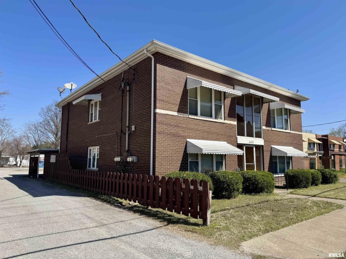 1408 MANNING Street, Murphysboro, Illinois 62966, 0 , 0 ,0,Residential Income,For Sale,MANNING,0,RMAEB456380