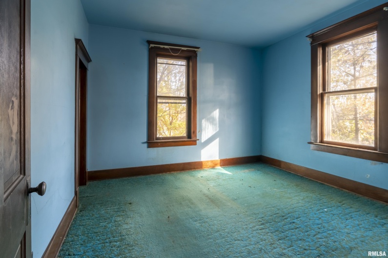 1250 PARK Street, Carbondale, Illinois 62901, 4 Bedrooms Bedrooms, 0 ,1 BathroomBathrooms,Residential,For Sale,PARK,0,RMAEB455822