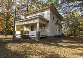 1250 PARK Street, Carbondale, Illinois 62901, 4 Bedrooms Bedrooms, 0 ,1 BathroomBathrooms,Residential,For Sale,PARK,0,RMAEB455822